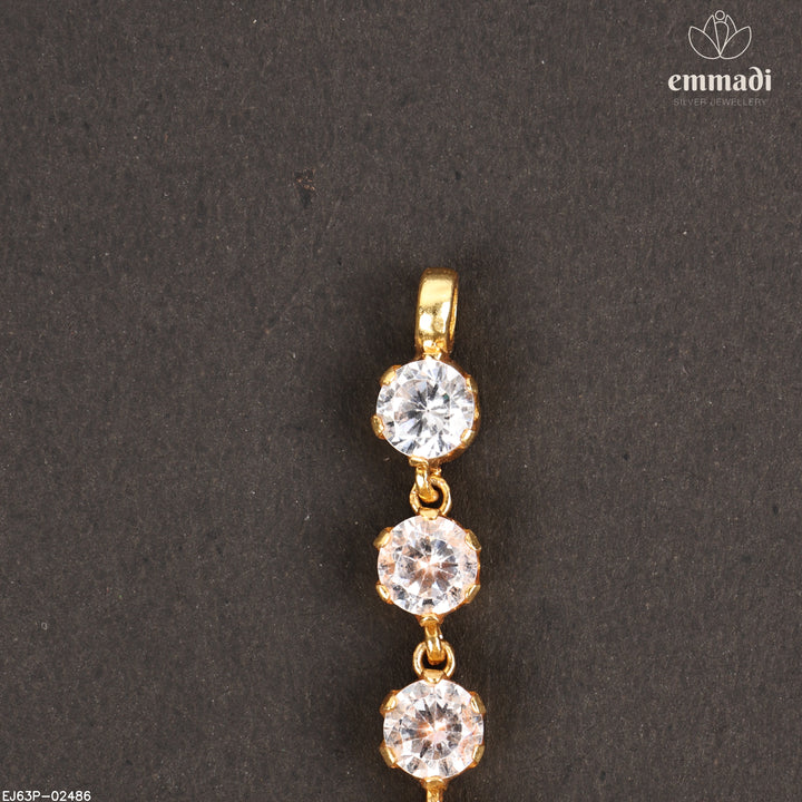 Short Necklace Antique