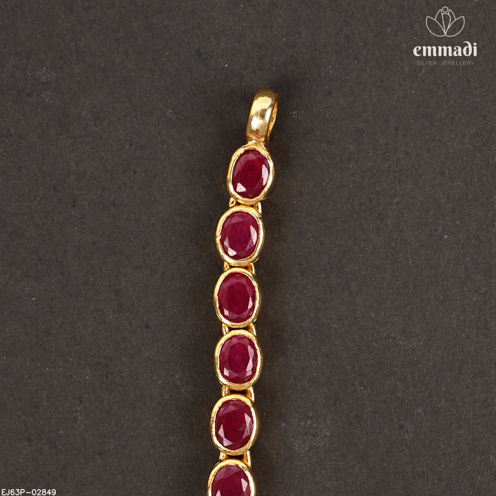 Short Necklace Antique