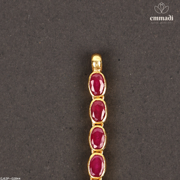 Short Necklace Antique