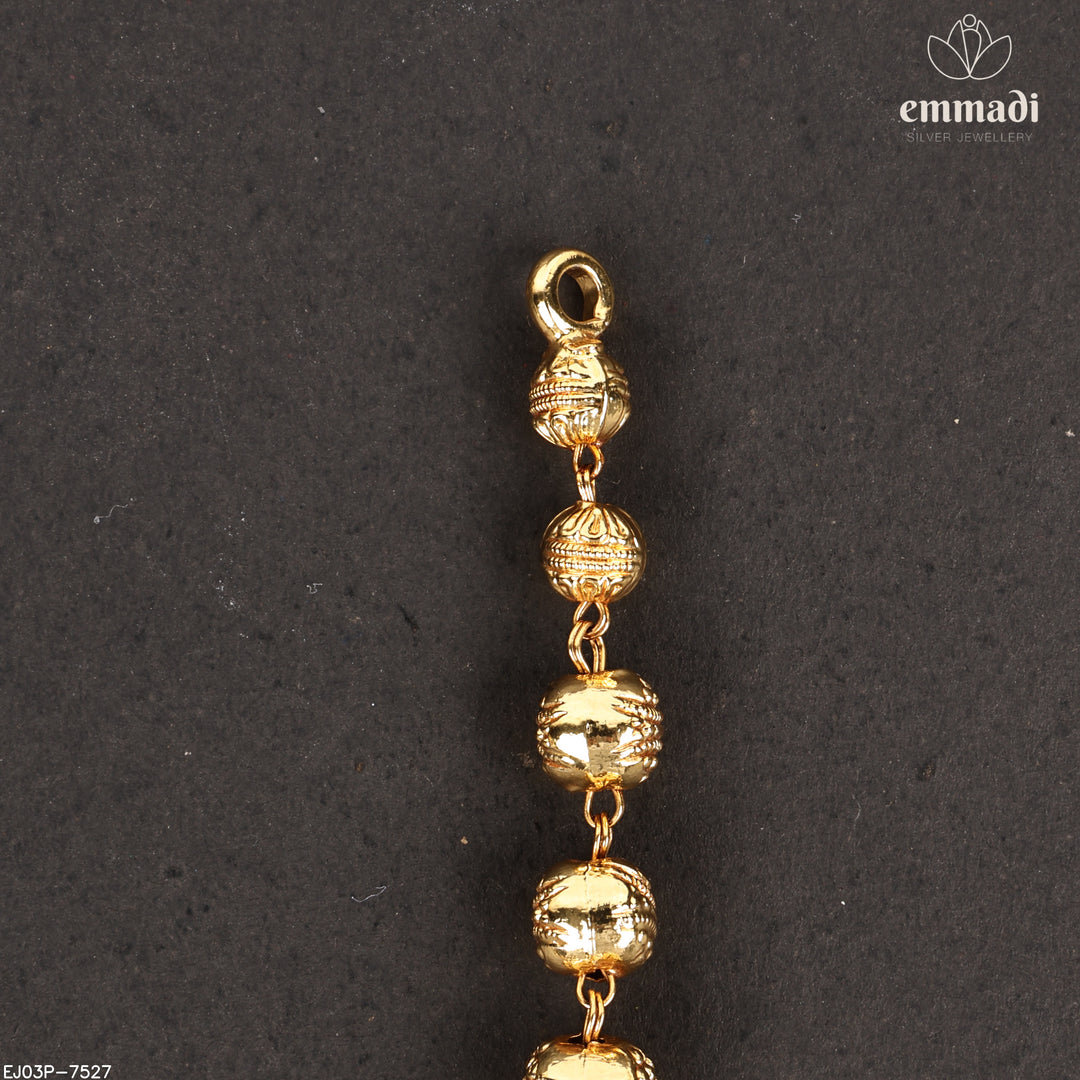 Short Necklace Antique