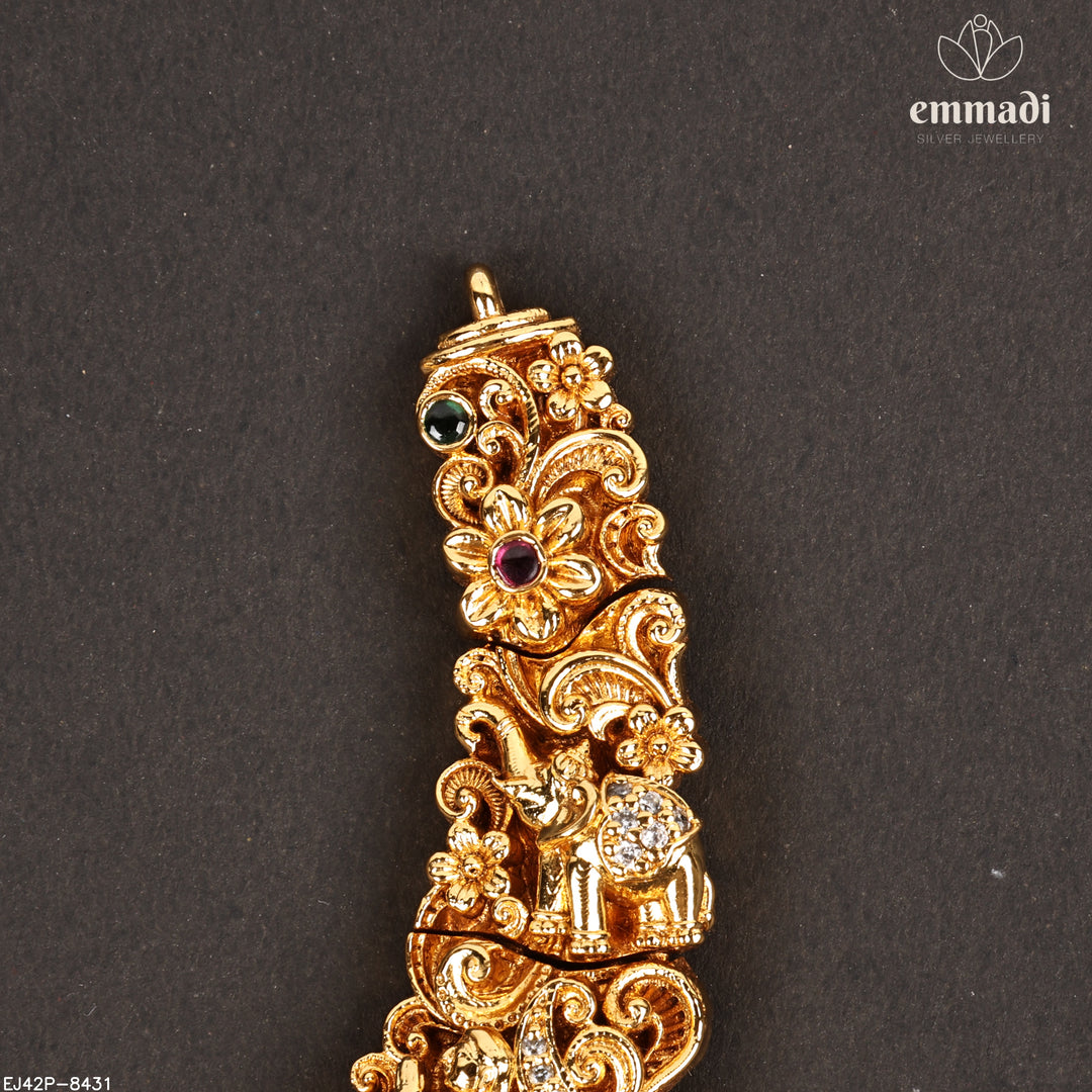 Short Necklace Premium Antique