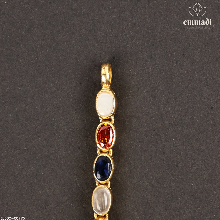 Short Necklace Antique