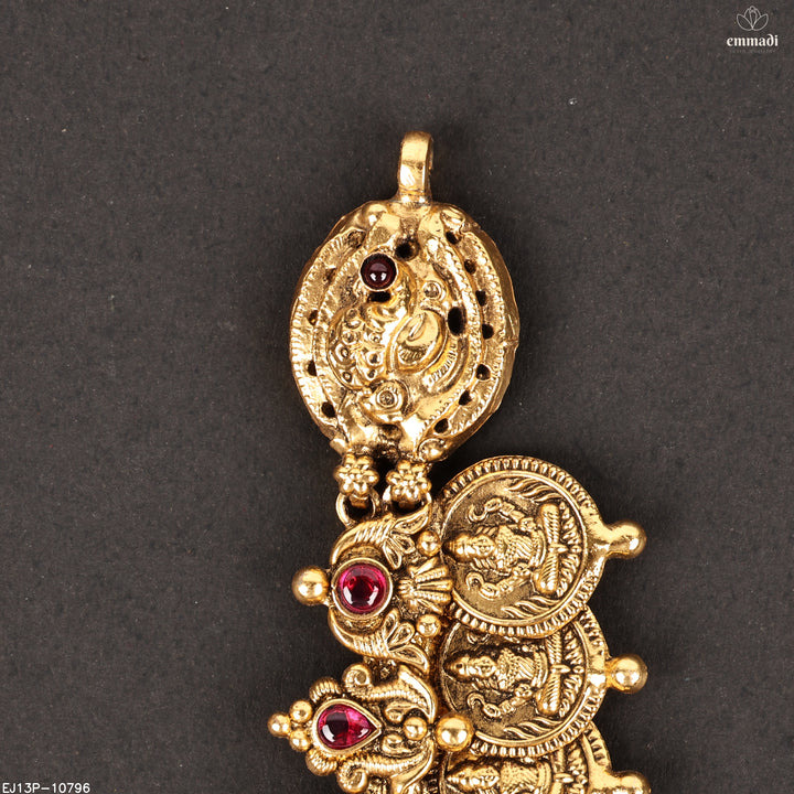 Short Necklace Antique