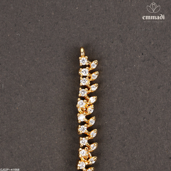 Short Necklace Antique