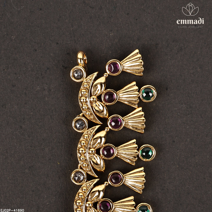 Short Necklace Antique