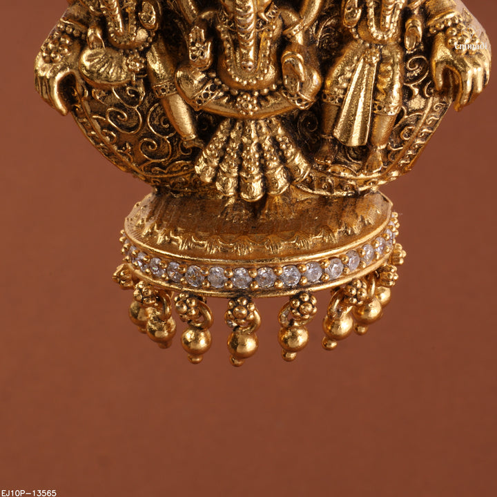 Pendant Antique