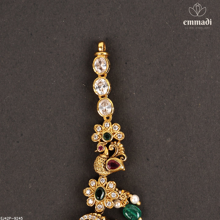 Short Necklace Antique