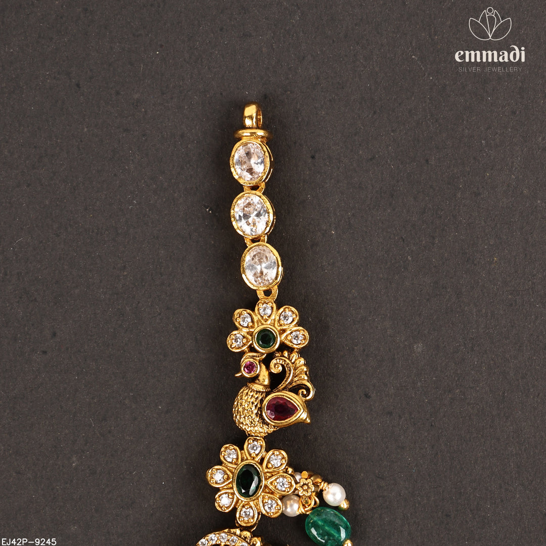 Short Necklace Antique