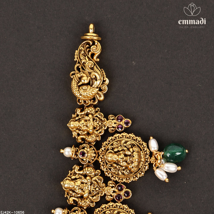 Short Necklace Antique