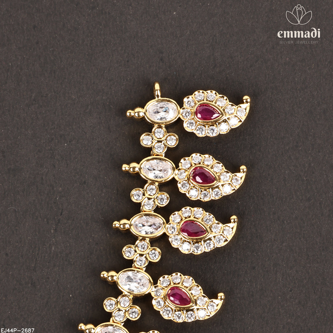 Short Necklace Antique