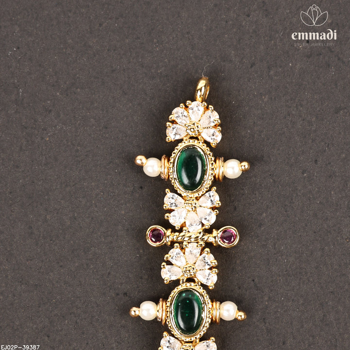 Short Necklace Antique