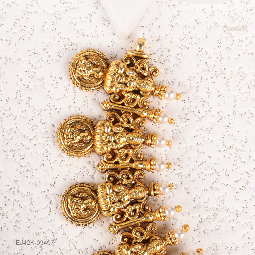 Short Necklace Antique