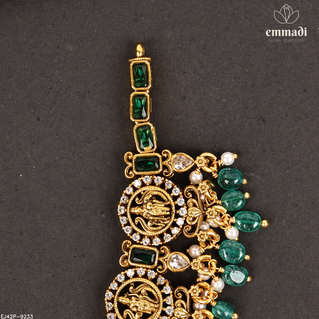 Short Necklace Antique