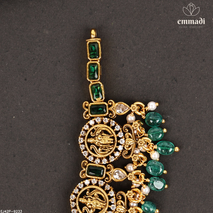 Short Necklace Antique