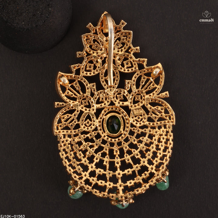 Pendant Antique