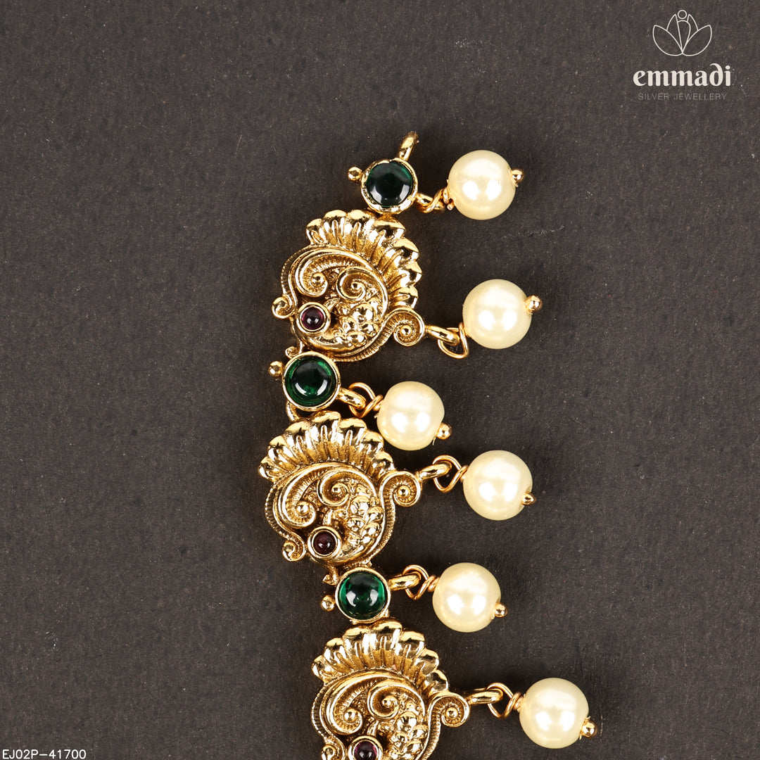 Short Necklace Antique