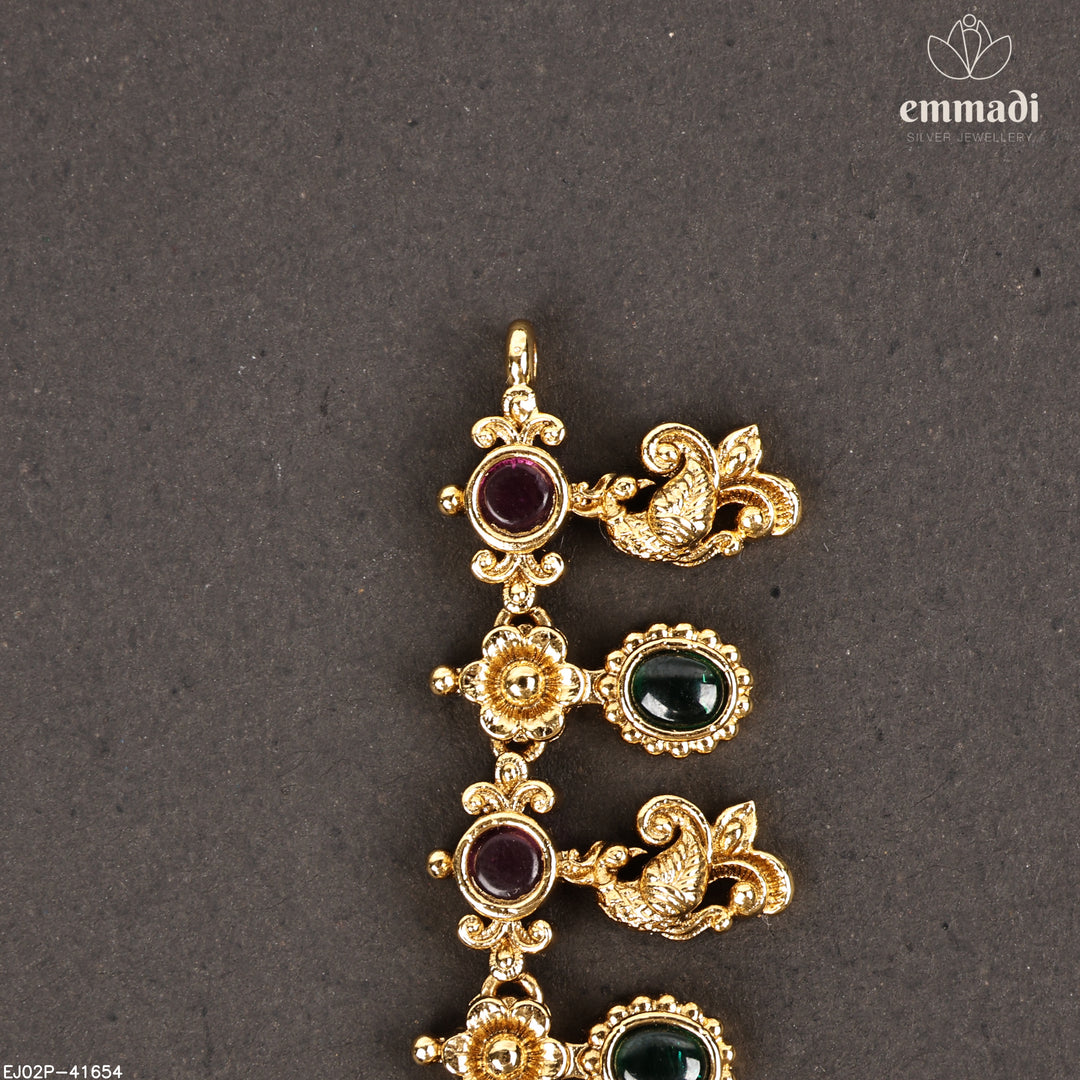 Short Necklace Antique
