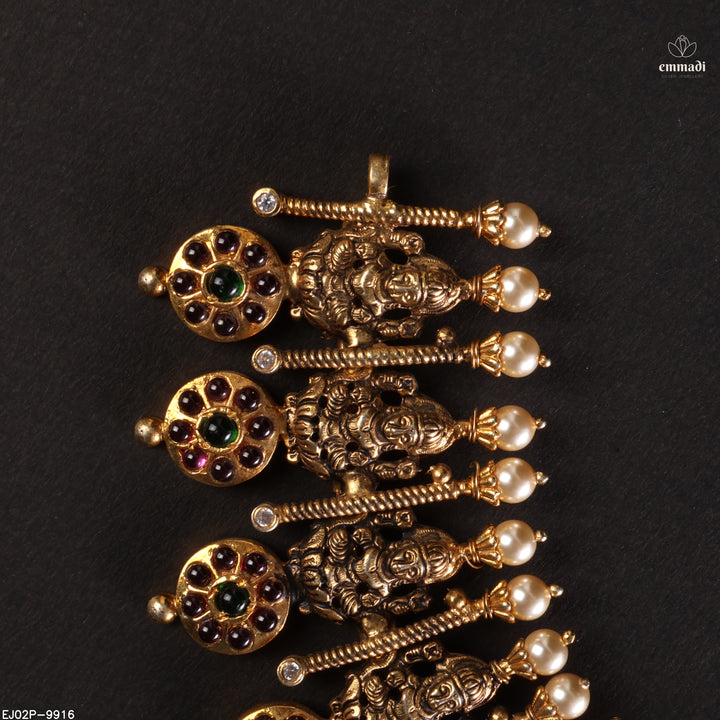 Short Necklace Antique