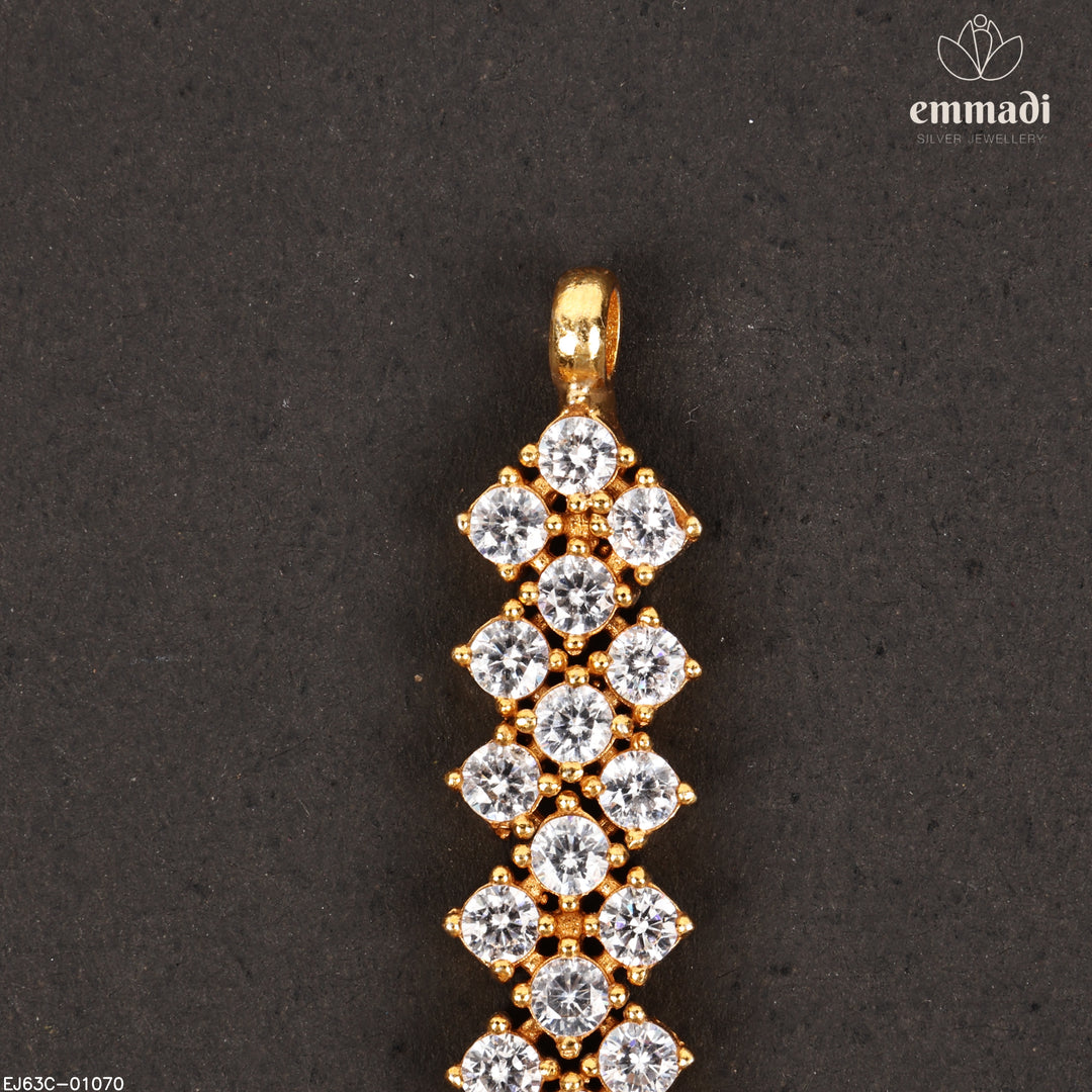 Short Necklace Antique
