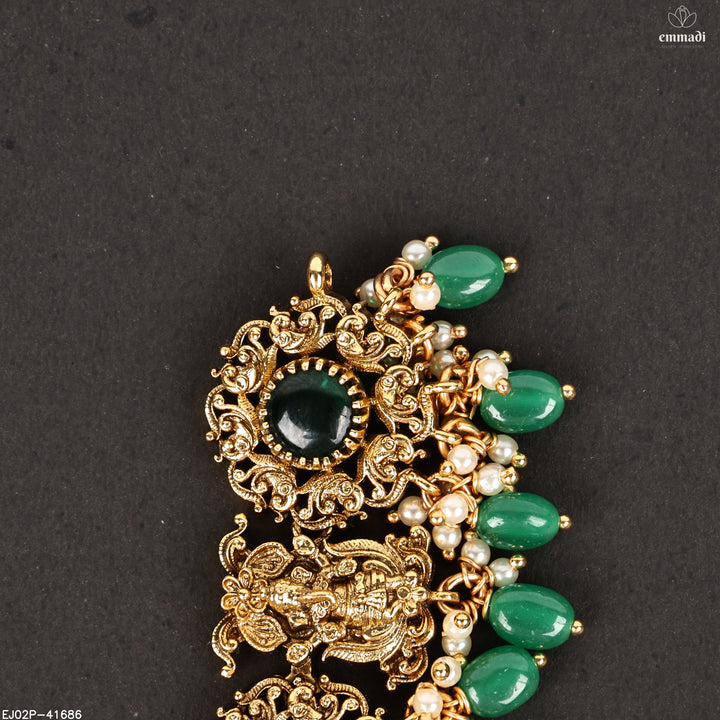 Short Necklace Antique