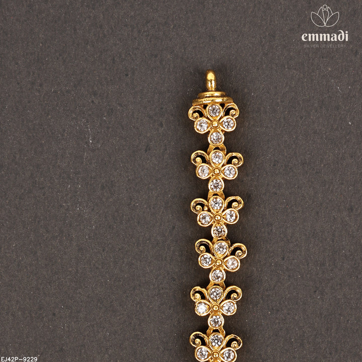 Short Necklace Antique