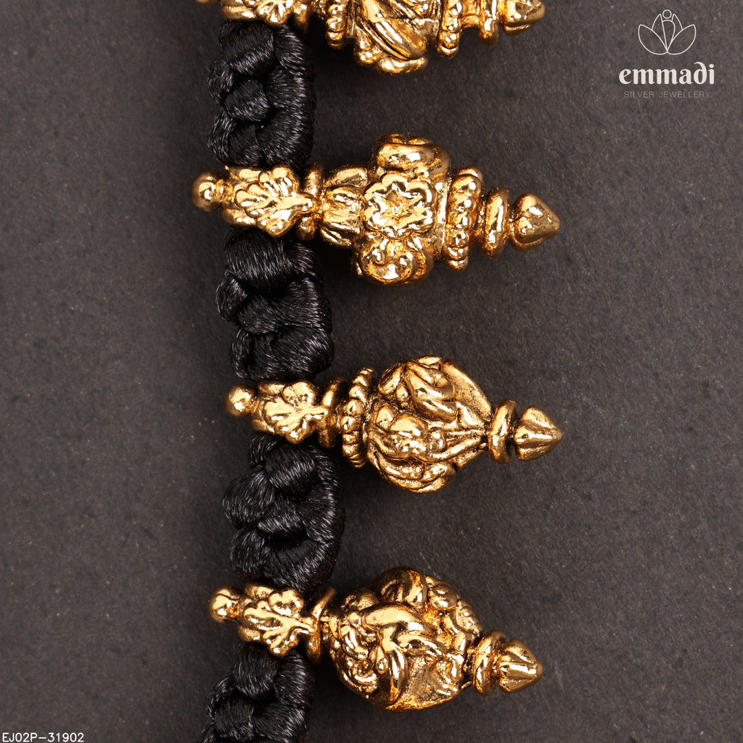 Short Necklace Antique