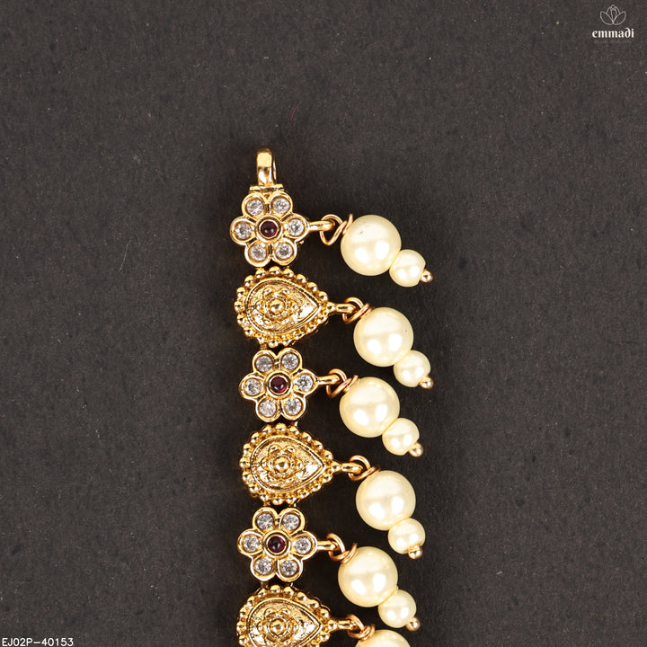 Short Necklace Antique
