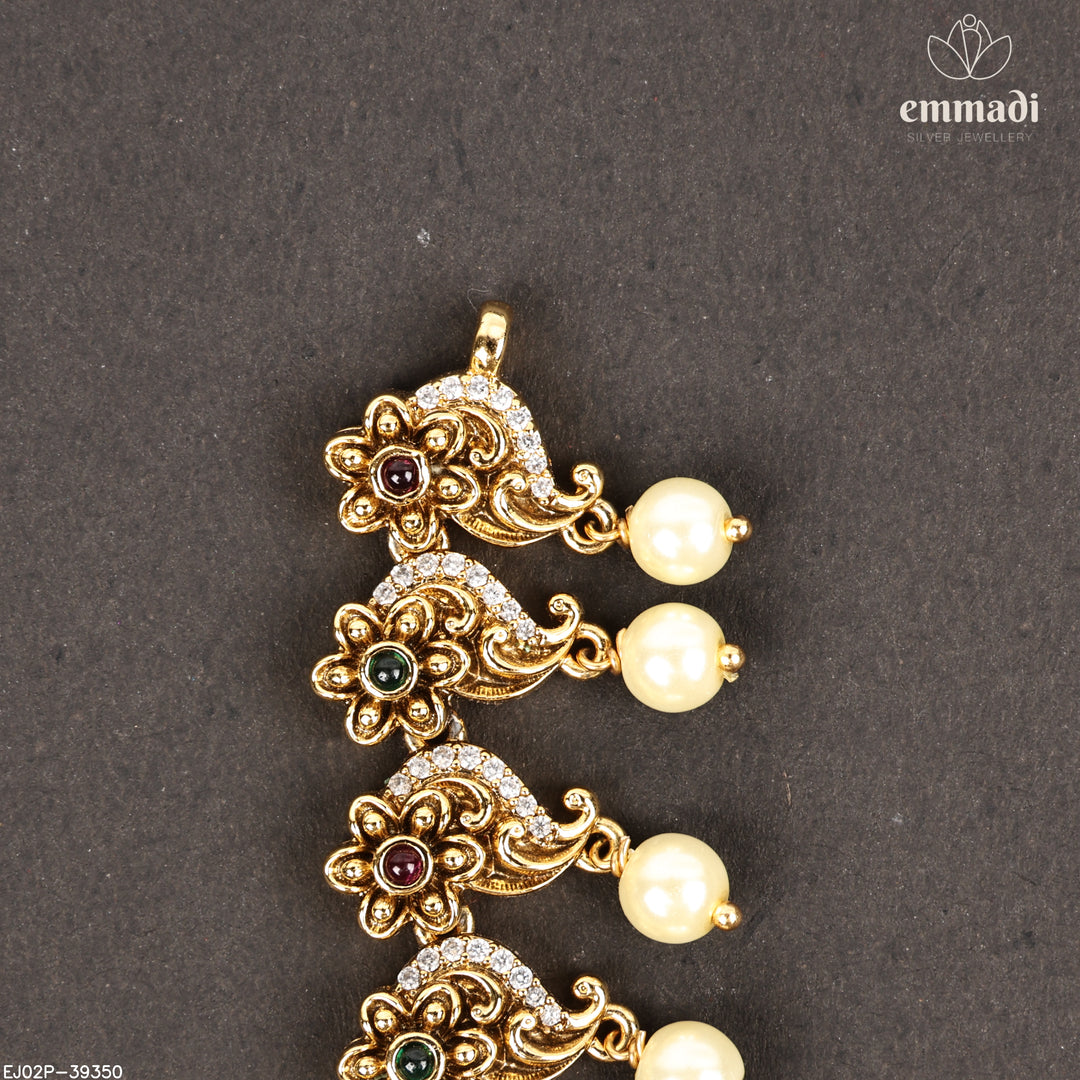 Short Necklace Antique