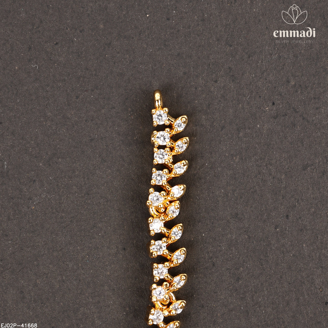 Short Necklace Antique