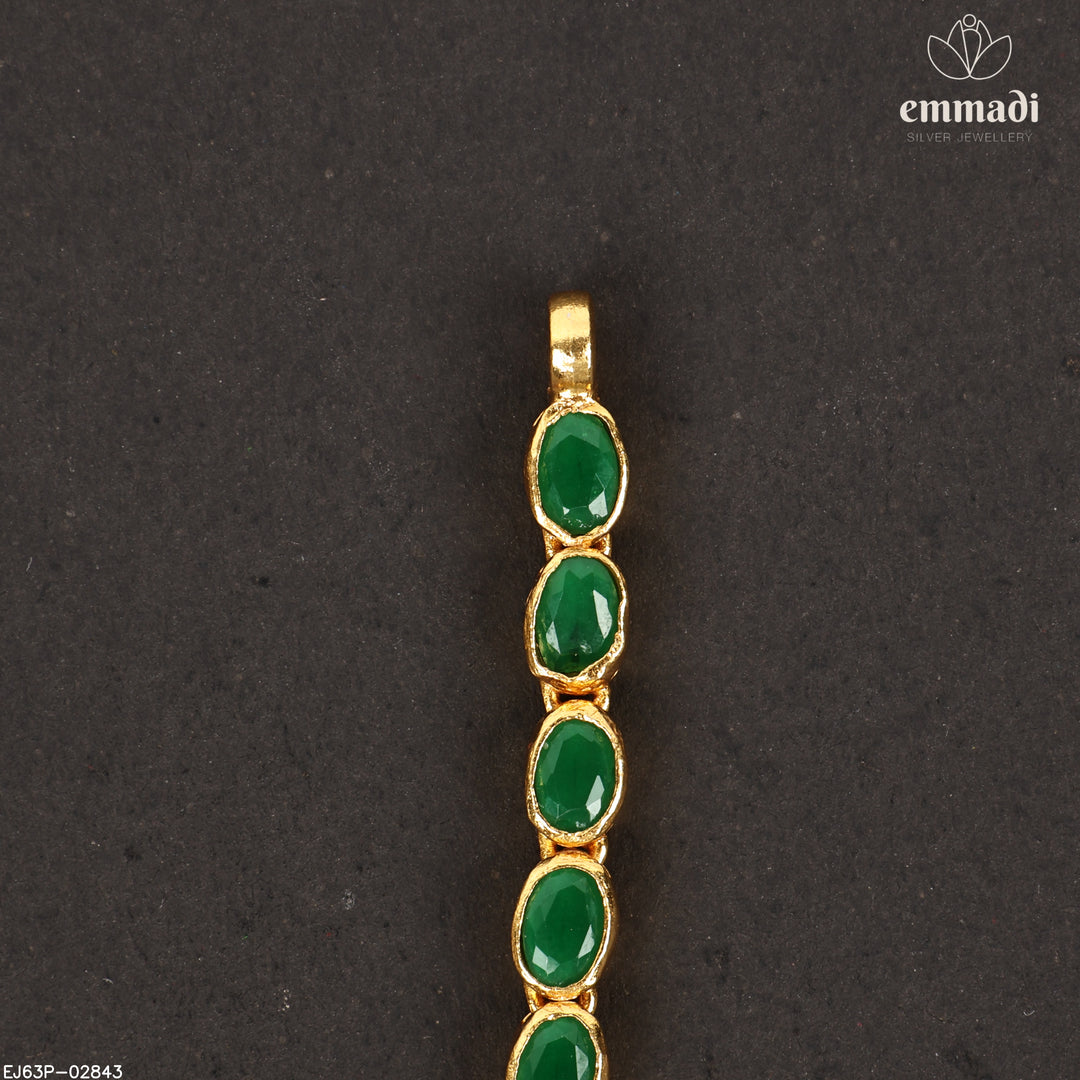 Short Necklace Antique