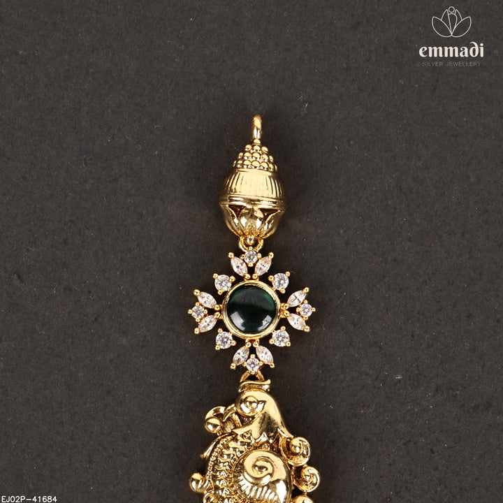 Short Necklace Antique