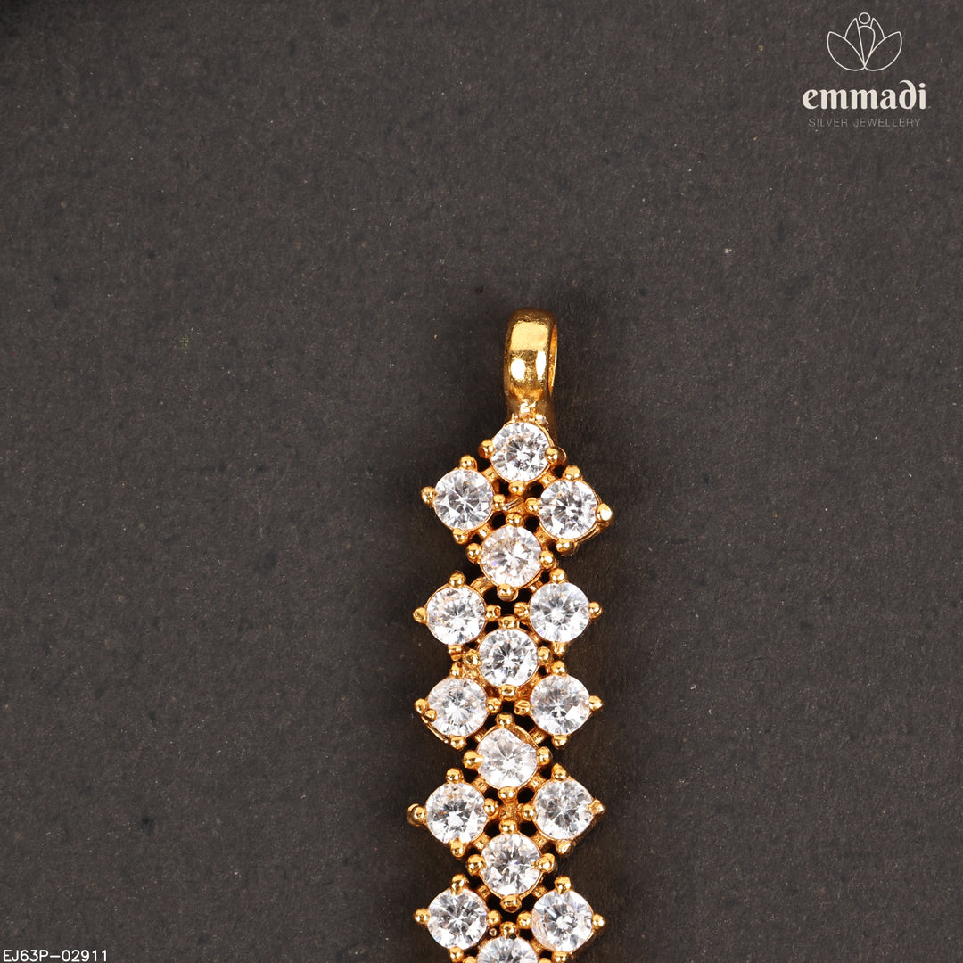 Short Necklace Antique