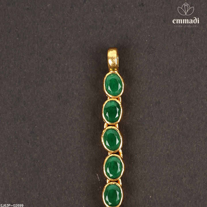Short Necklace Antique