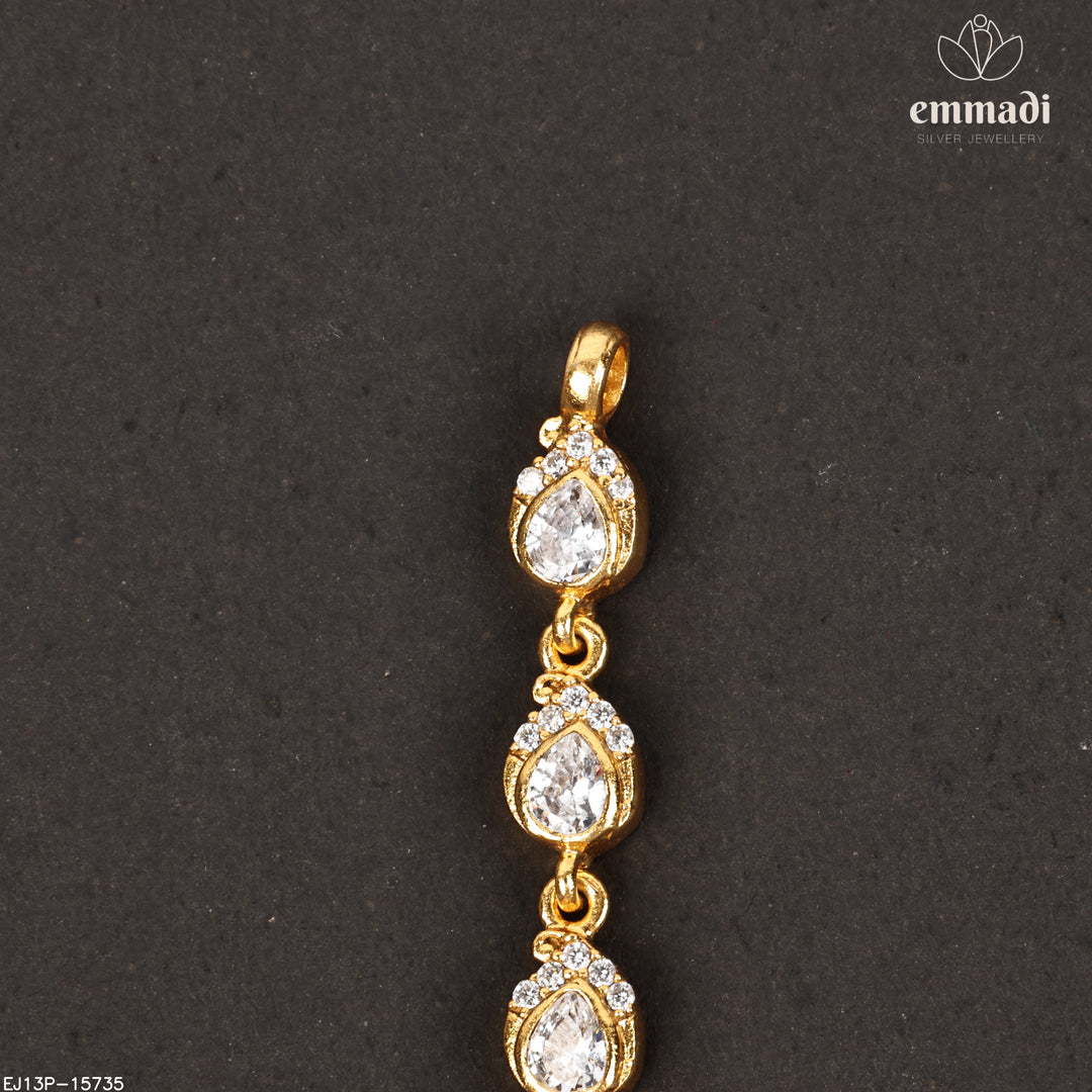 Short Necklace Antique