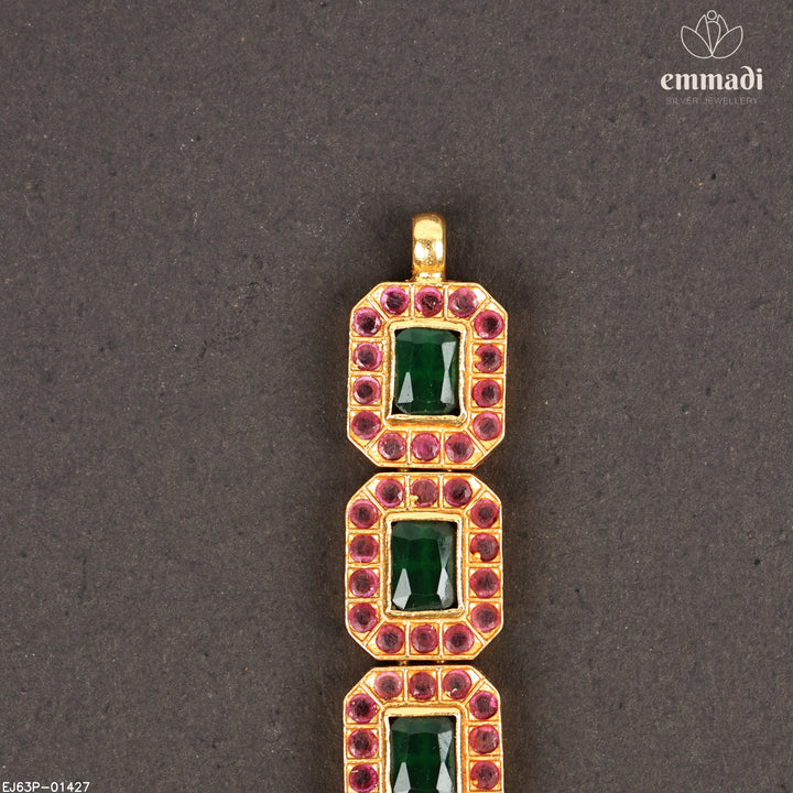Short Necklace Antique