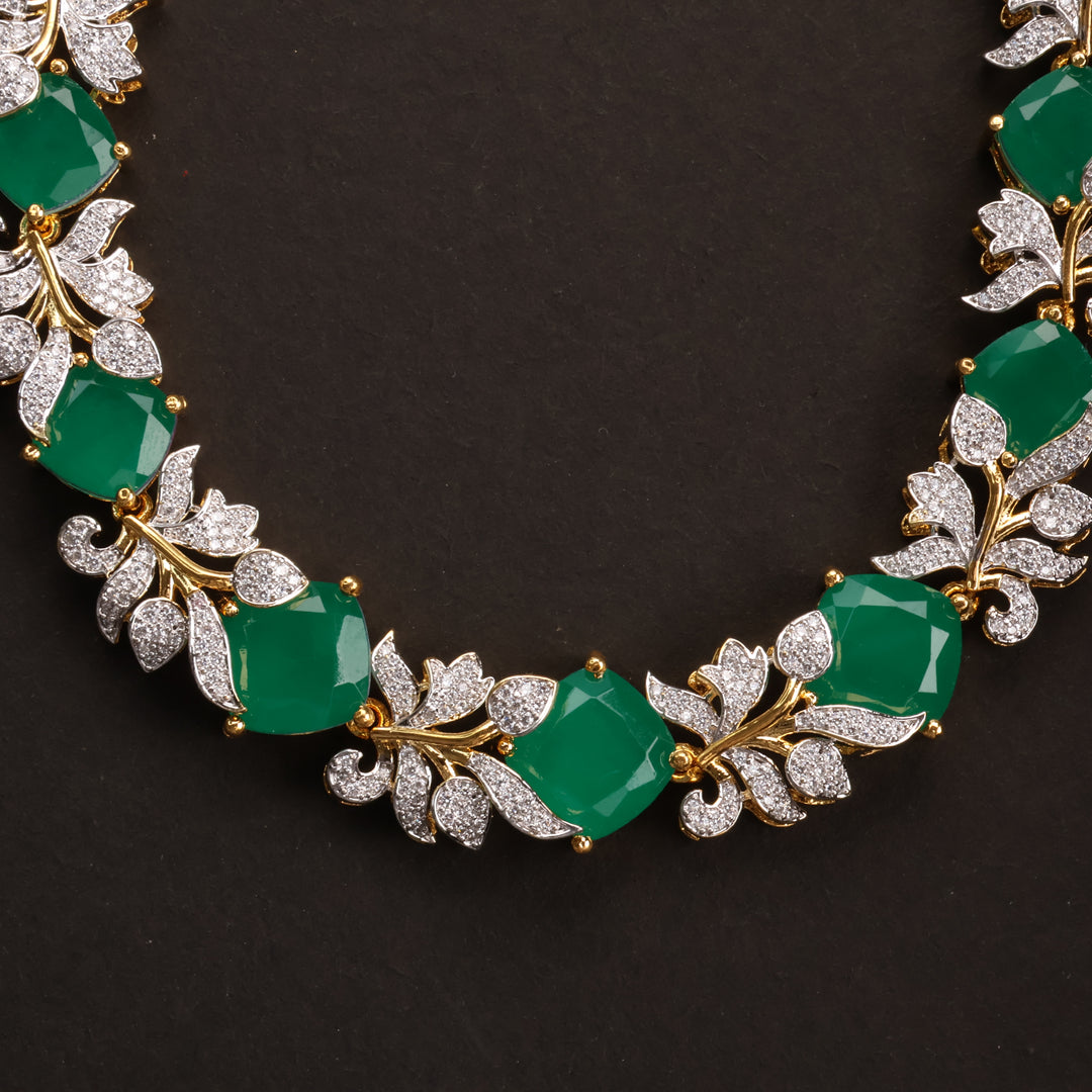Short Necklace Premium Cz
