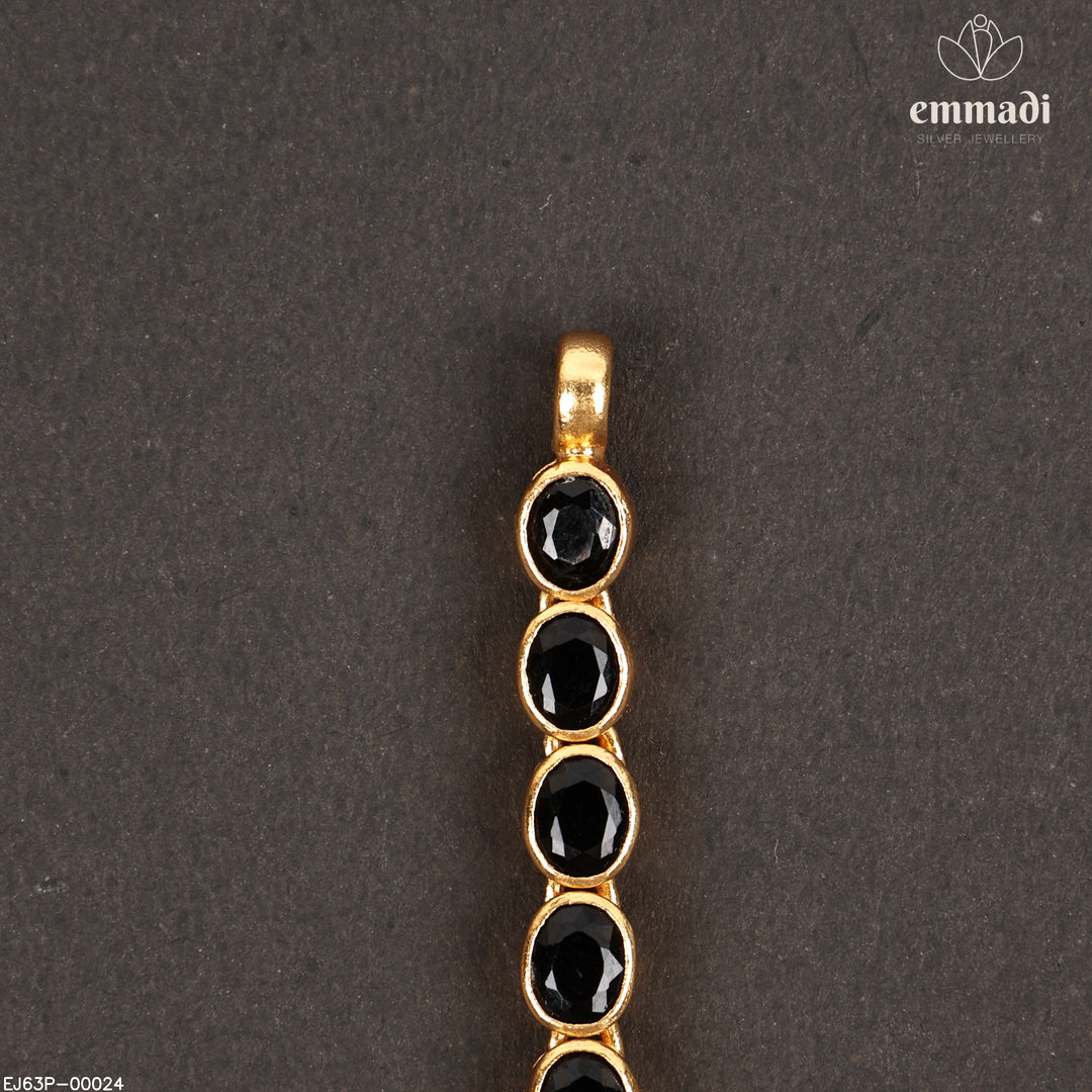 Short Necklace Antique