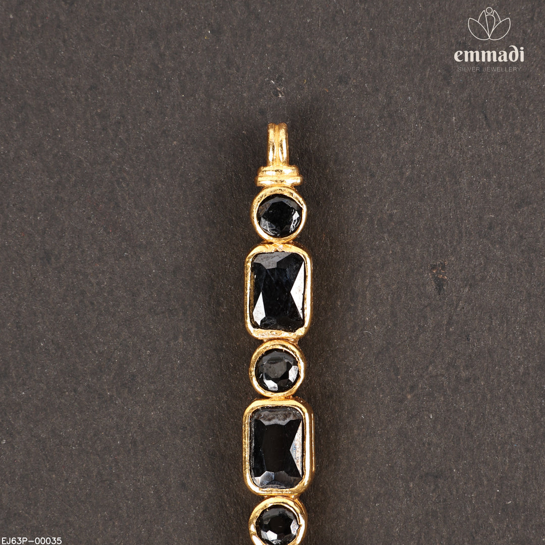 Short Necklace Antique