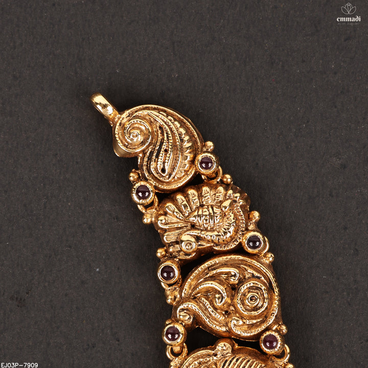 Short Necklace Antique