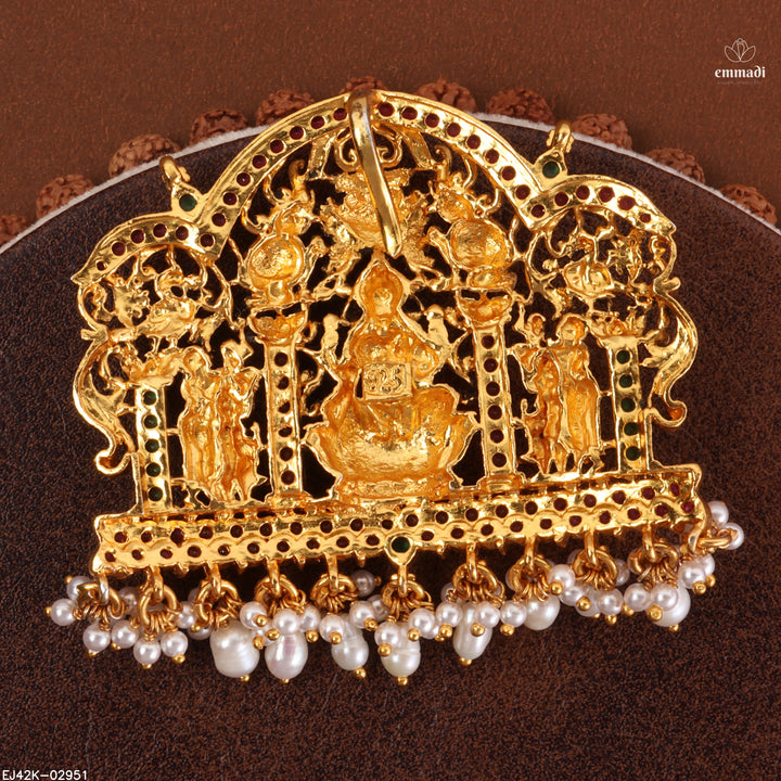 Pendant Antique