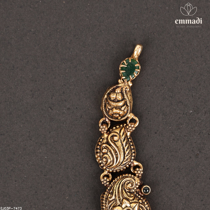 Short Necklace Antique