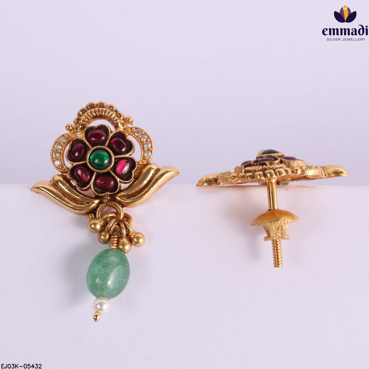 Hangings Kundan Nakshi