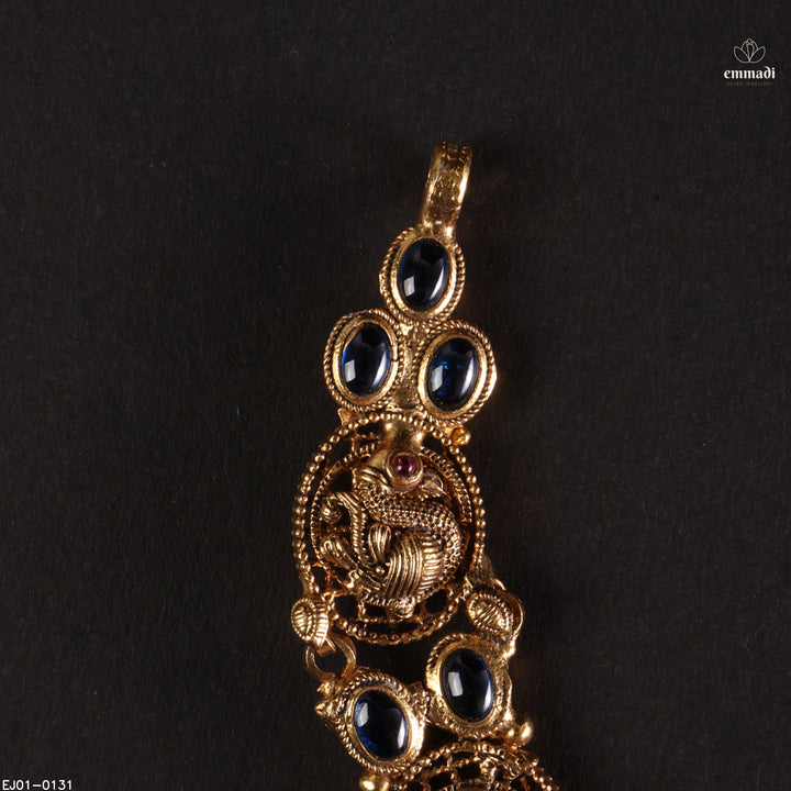 Short Necklace Antique