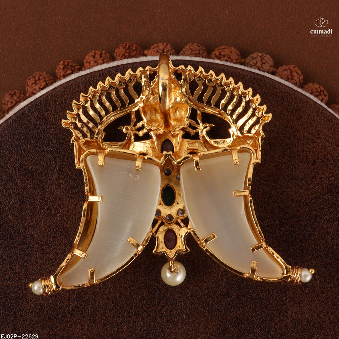 Pendant Antique
