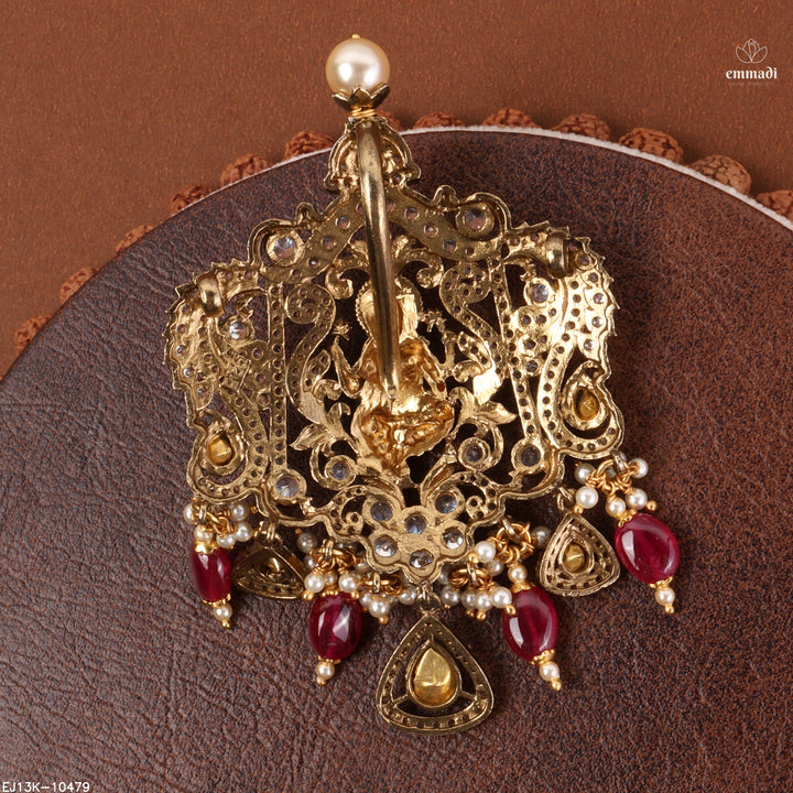 Pendant Antique