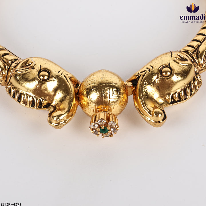 Kada Antique