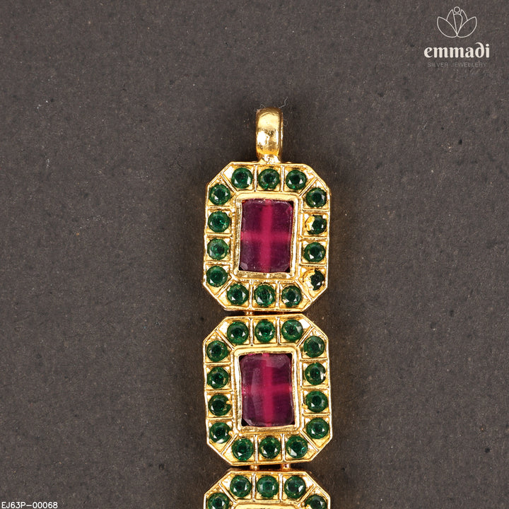 Short Necklace Antique