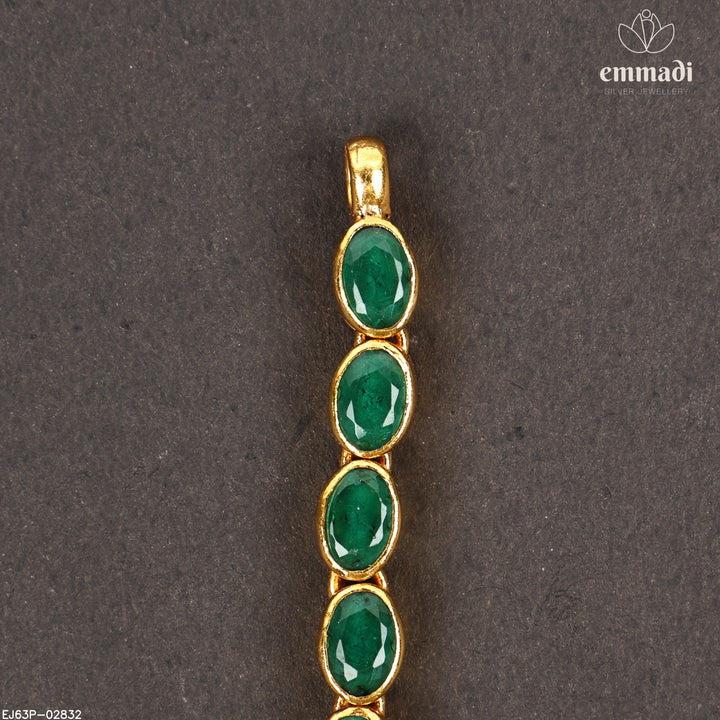 Short Necklace Antique