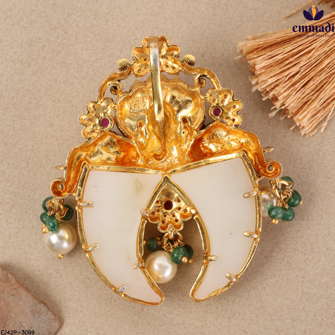 Pendant Antique
