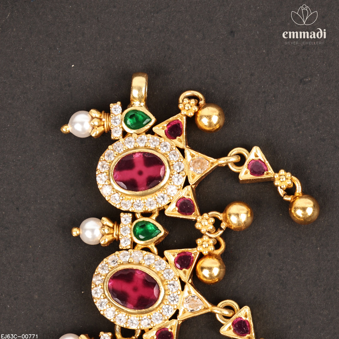 Short Necklace Antique